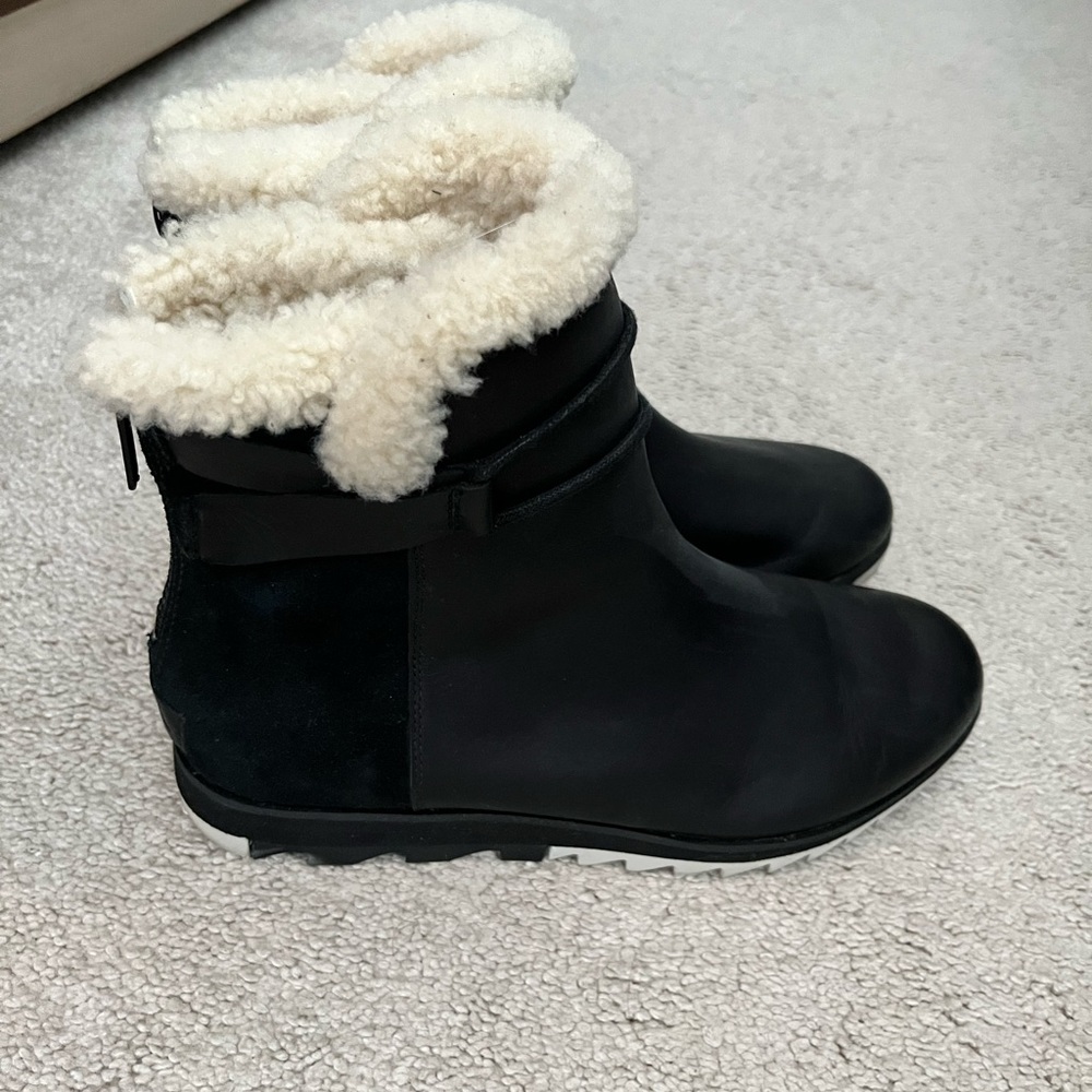 Sorel waterproof boots